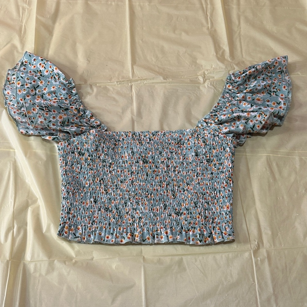 Lulus Floral Smocked Blue Top size small